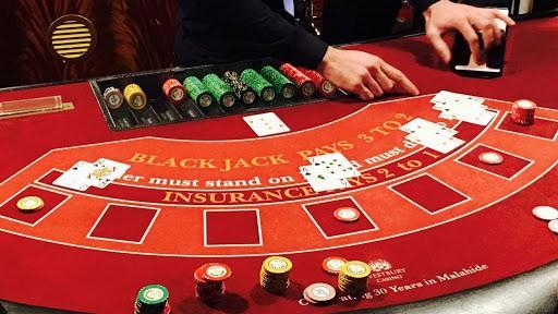 Bermain Judi Online di Casino Telkomsel: Tempat Terbaik untuk Beruntung!
